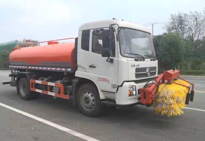 程力威牌CLW5180GQXRJ6型护栏清洗车